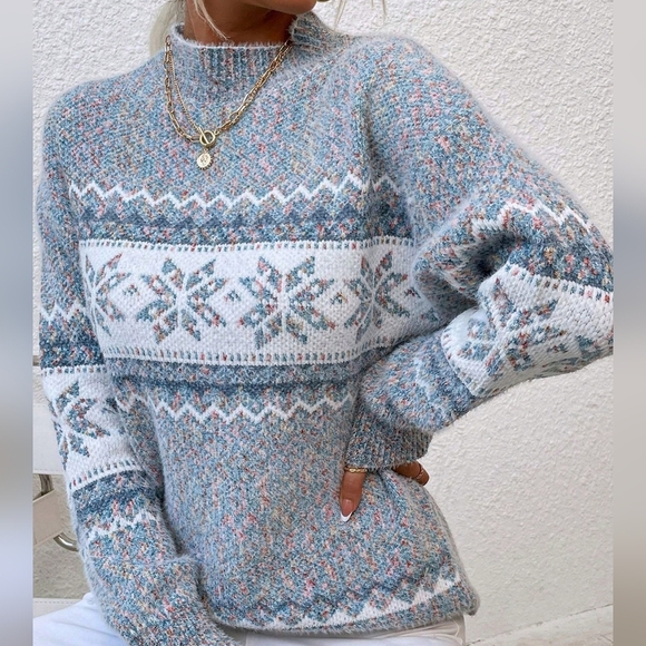 Women's Knitted Sweater, European And American Style Christmas Snowflake Mock